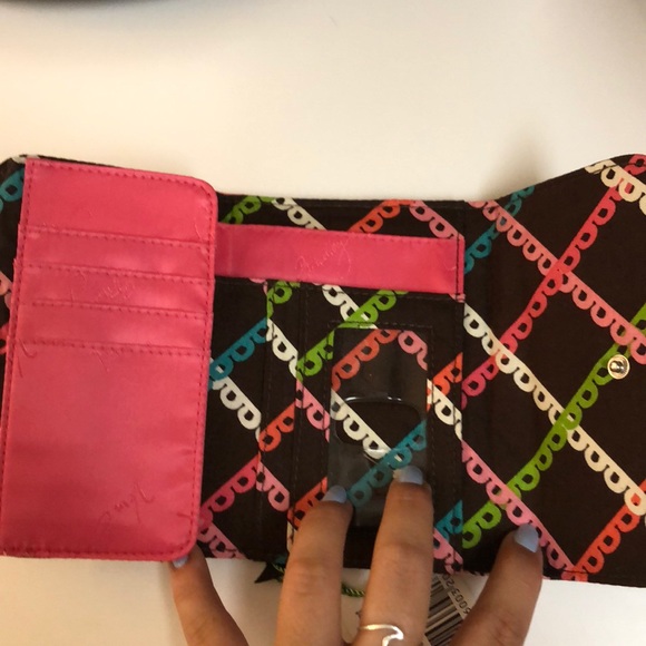 Vera Bradley wallet - Picture 4 of 4